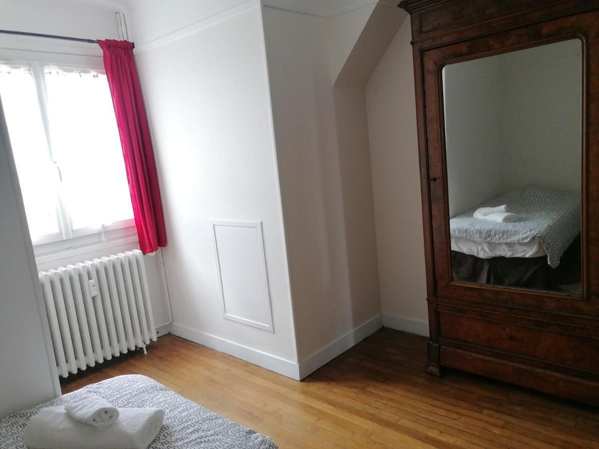 דומפרונט Appartement Ilianah מראה חיצוני תמונה